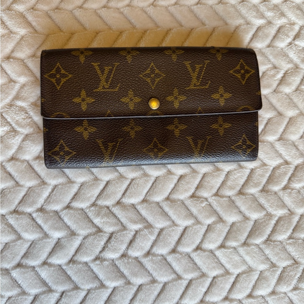 Louis Vuitton Brown Monogram Wallet Iconic Design